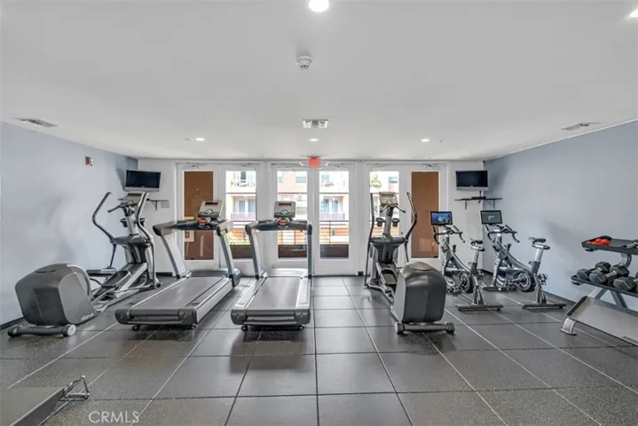 201 E Angeleno Avenue 326, Burbank, California 91502