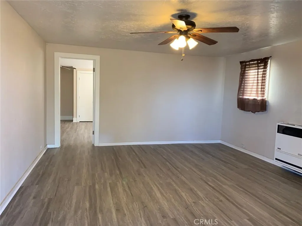 9548 White Road, Phelan, California 92371 home-pic-2