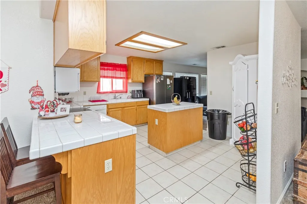 1151 Mazatlan, Merced, California 95348 home-pic-7
