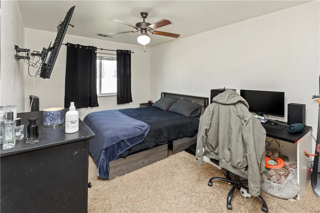 1151 Mazatlan, Merced, California 95348 home-pic-15