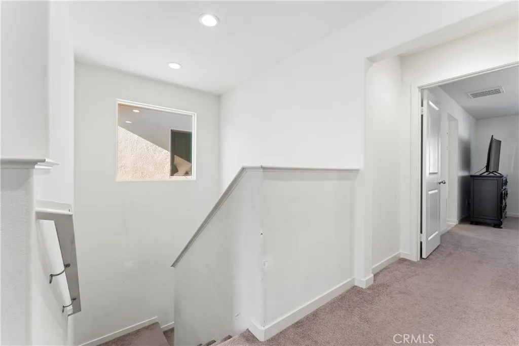 12704 Ironstone, Moreno Valley, California 92555 home-pic-13