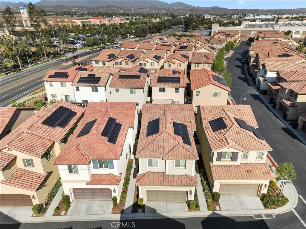 12704 Ironstone, Moreno Valley, California 92555 home-pic-3