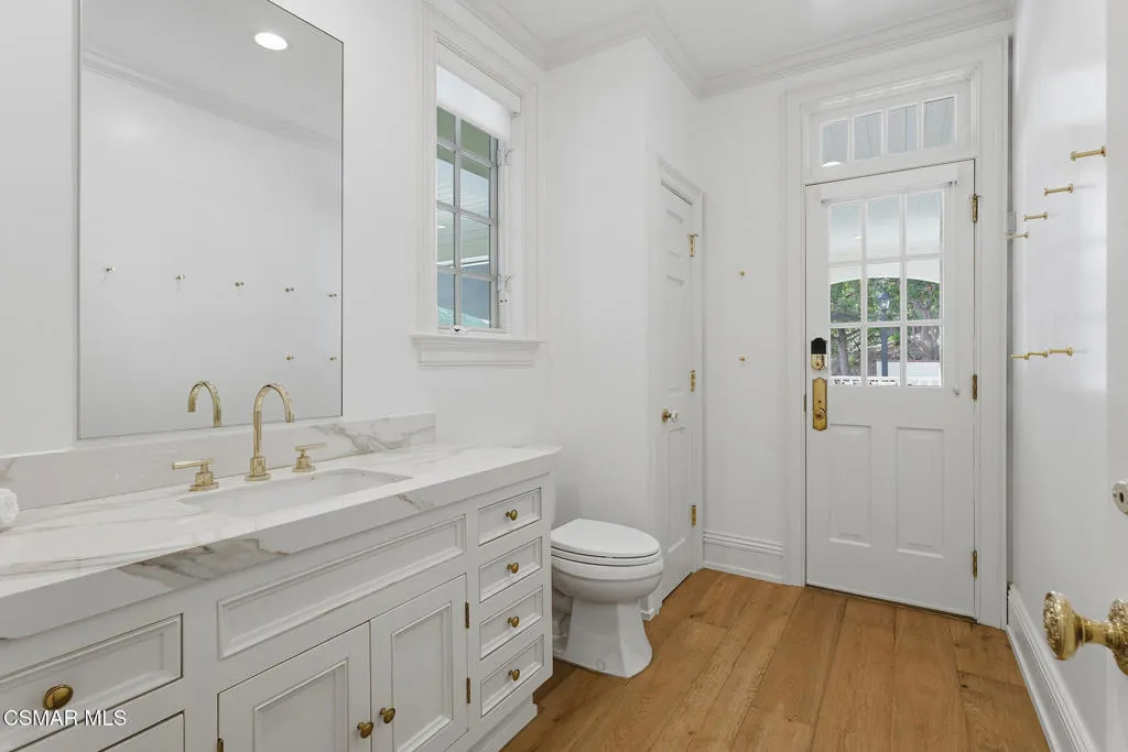 517 Lakeview Canyon Road, Westlake Village, California 91362 home-pic-45