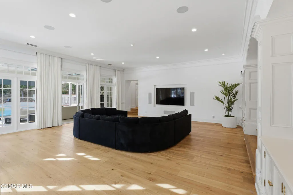 517 Lakeview Canyon Road, Westlake Village, California 91362 home-pic-26