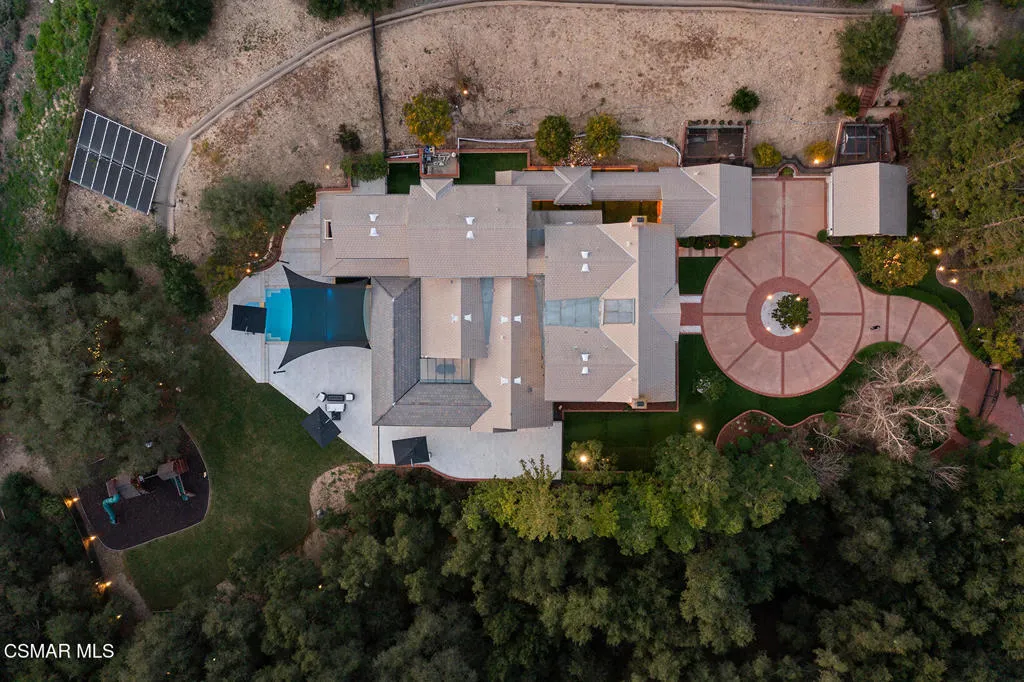517 Lakeview Canyon Road, Westlake Village, California 91362 home-pic-3