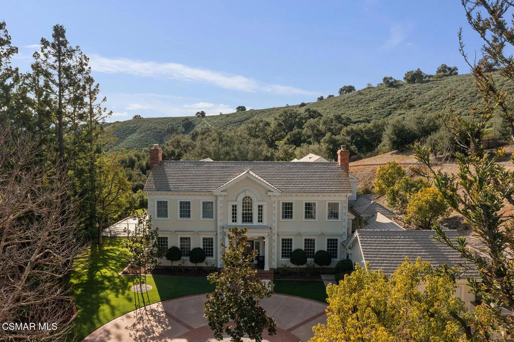 517 Lakeview Canyon Road, Westlake Village, California 91362 home-pic-2