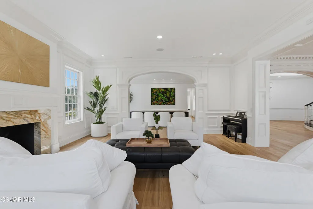517 Lakeview Canyon Road, Westlake Village, California 91362 home-pic-17