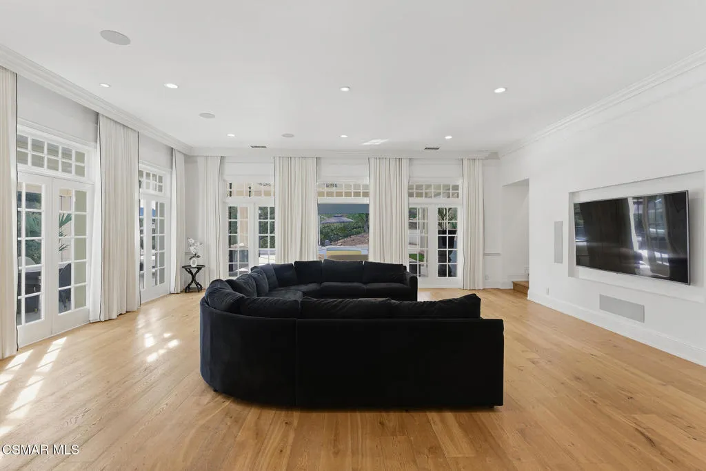 517 Lakeview Canyon Road, Westlake Village, California 91362 home-pic-28