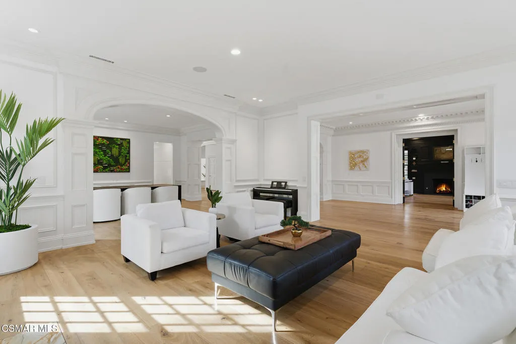 517 Lakeview Canyon Road, Westlake Village, California 91362 home-pic-18