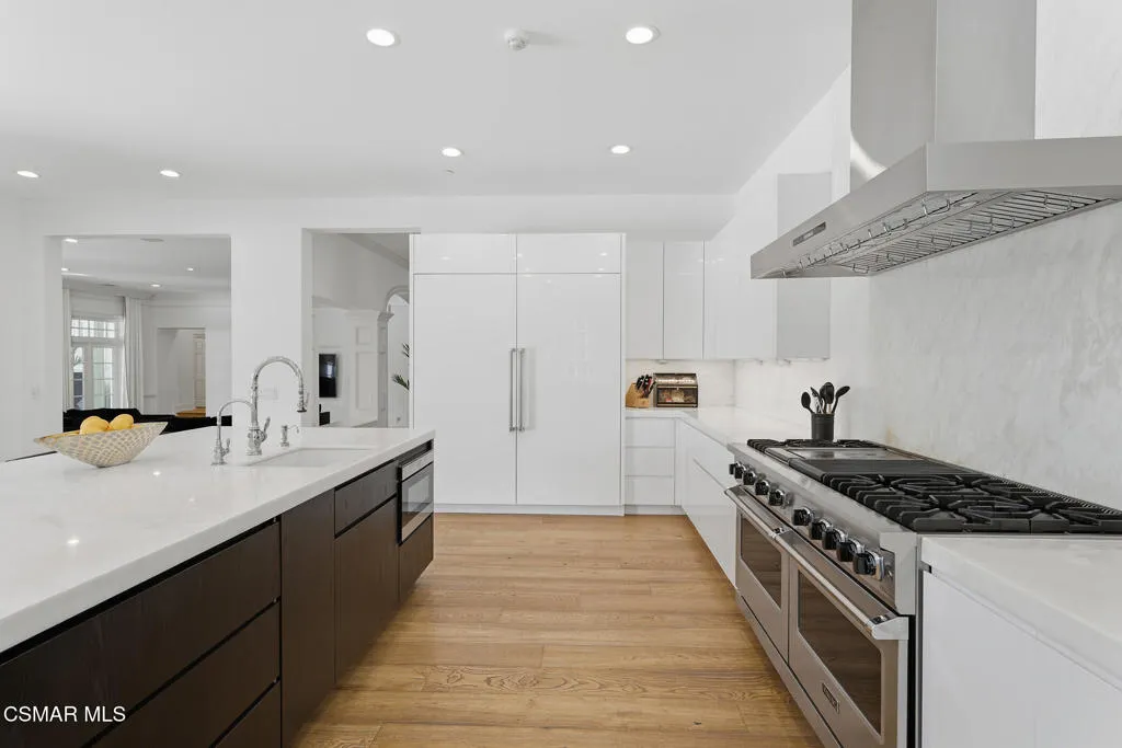517 Lakeview Canyon Road, Westlake Village, California 91362 home-pic-36