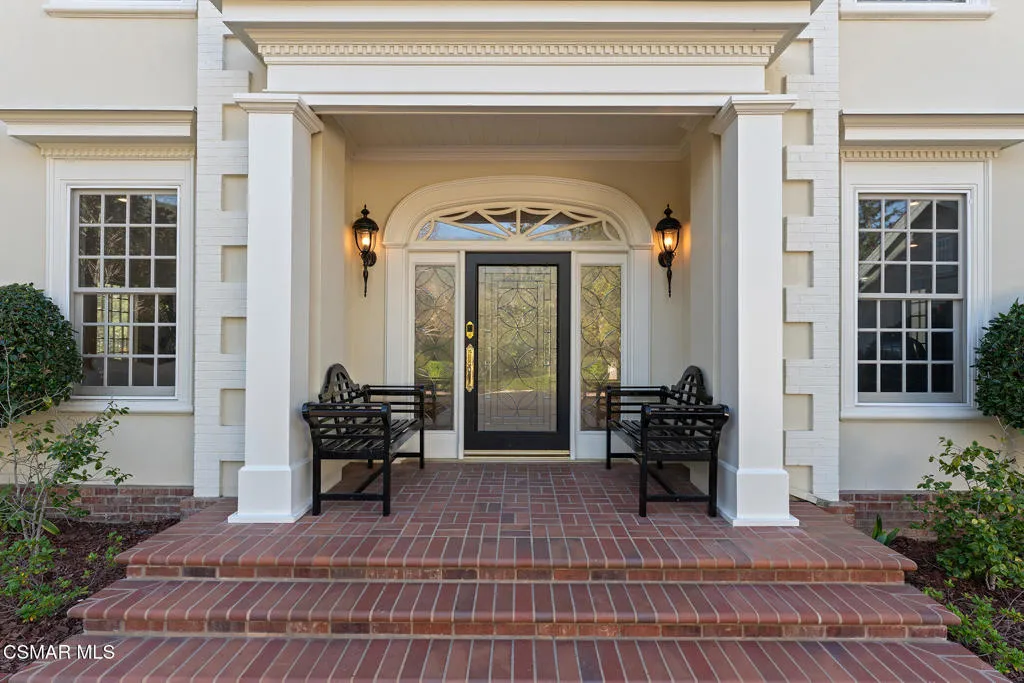 517 Lakeview Canyon Road, Westlake Village, California 91362 home-pic-11