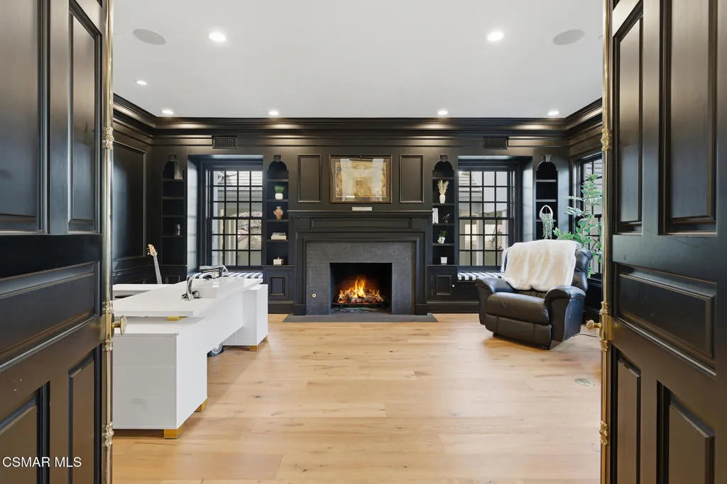 517 Lakeview Canyon Road, Westlake Village, California 91362 home-pic-14