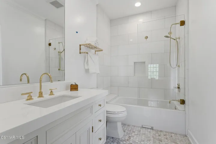 517 N Lakeview Canyon Rd_89