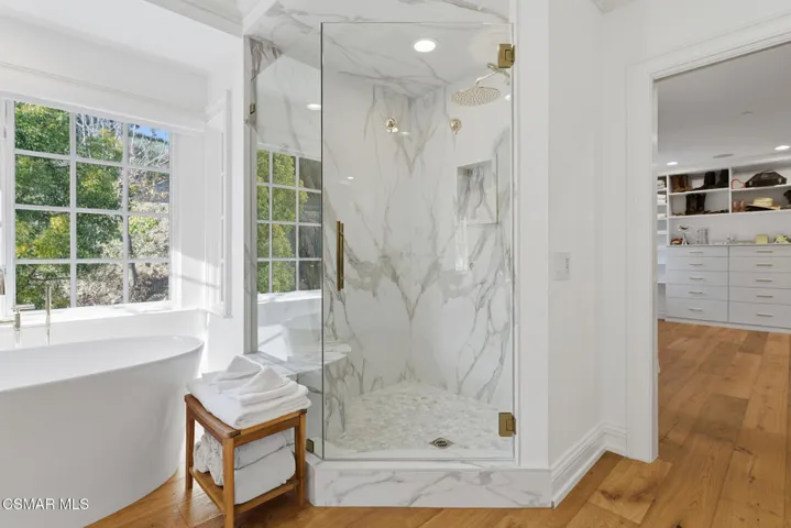 517 N Lakeview Canyon Rd_100