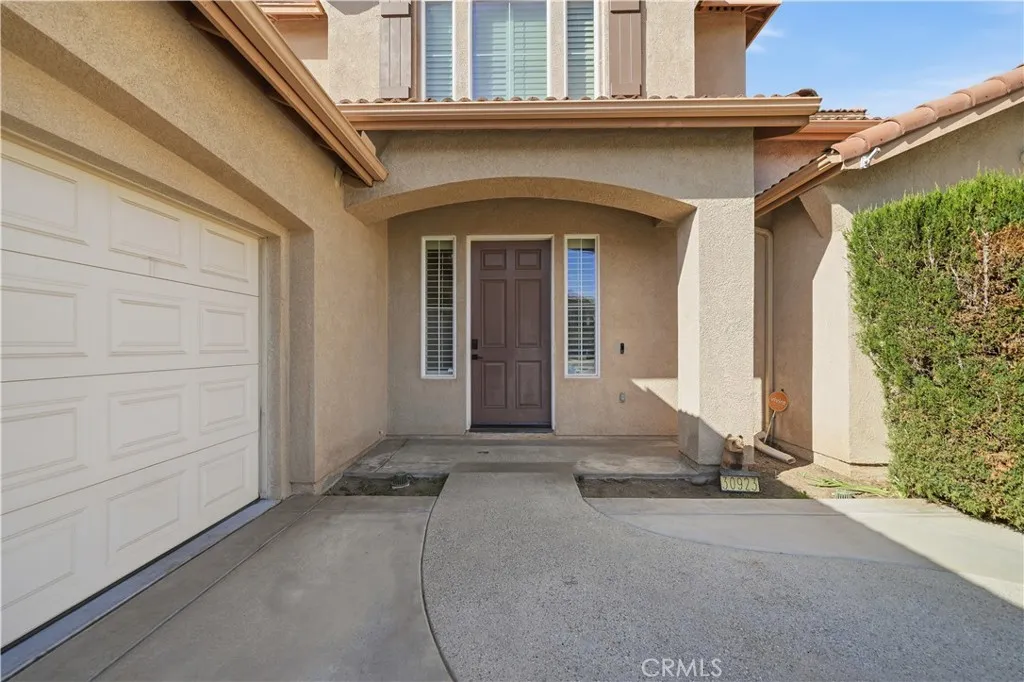 30923 Lajoe Street, Menifee, California 92584 home-pic-5