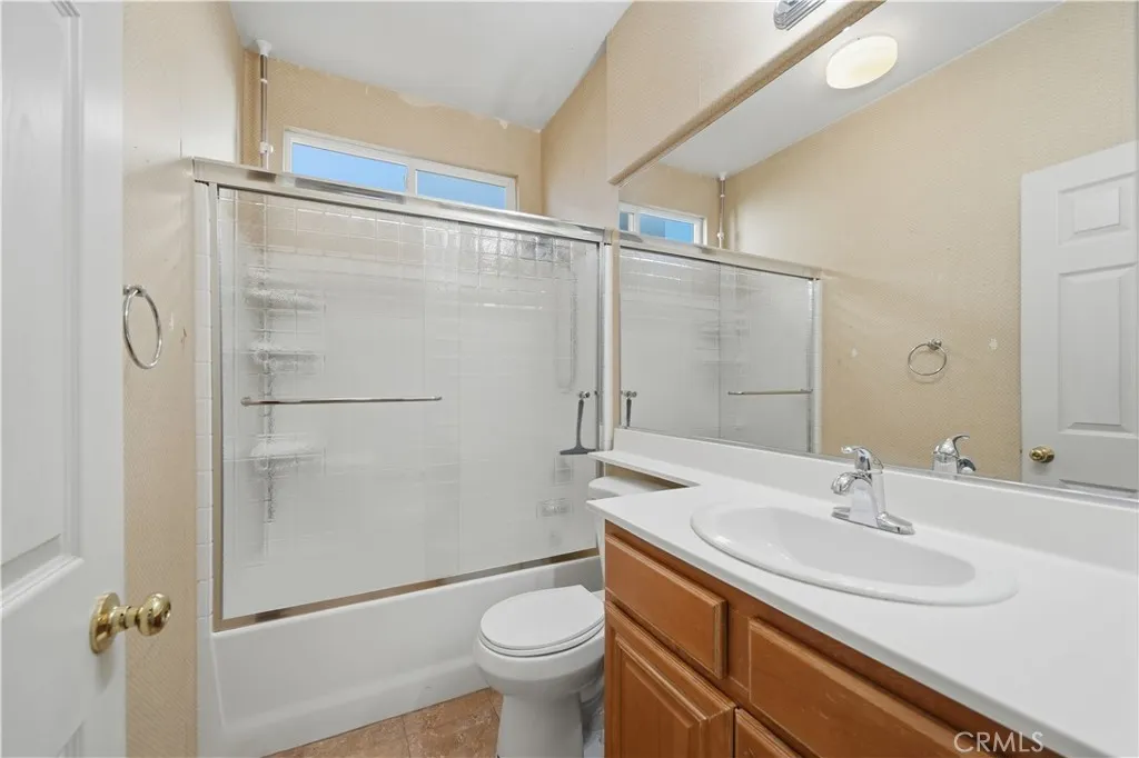 30923 Lajoe Street, Menifee, California 92584 home-pic-21