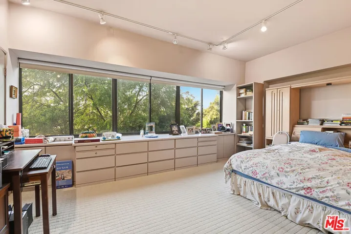 Primary Suite-Tree Top Views
