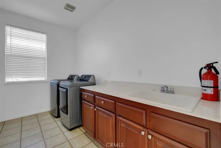3813 Arcano, Olivehurst, California 95961