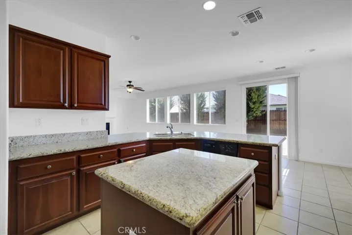 3813 Arcano, Olivehurst, California 95961