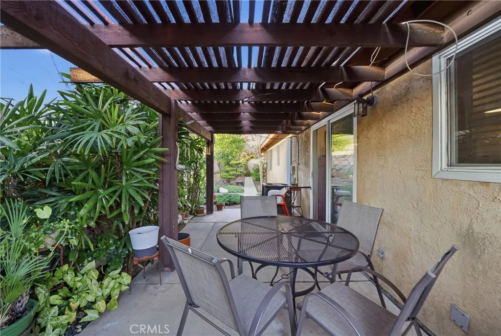 8805 Arcadia Avenue, San Gabriel, California 91775 home-pic-23