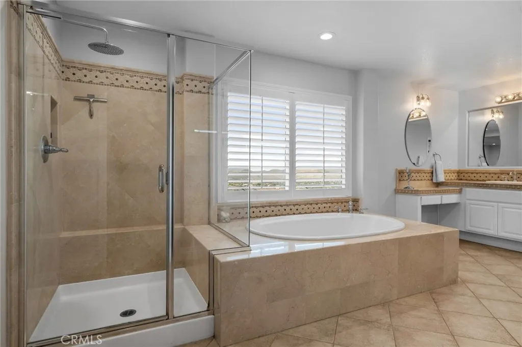 1561 Vandagriff Way, Corona, California 92883 home-pic-53