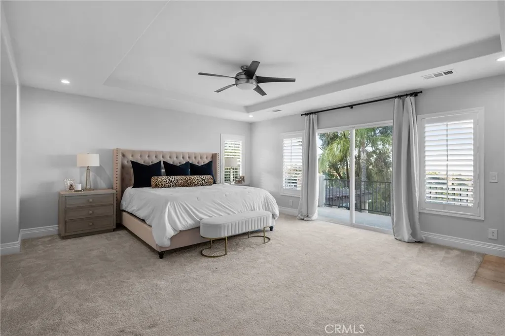 1561 Vandagriff Way, Corona, California 92883 home-pic-46