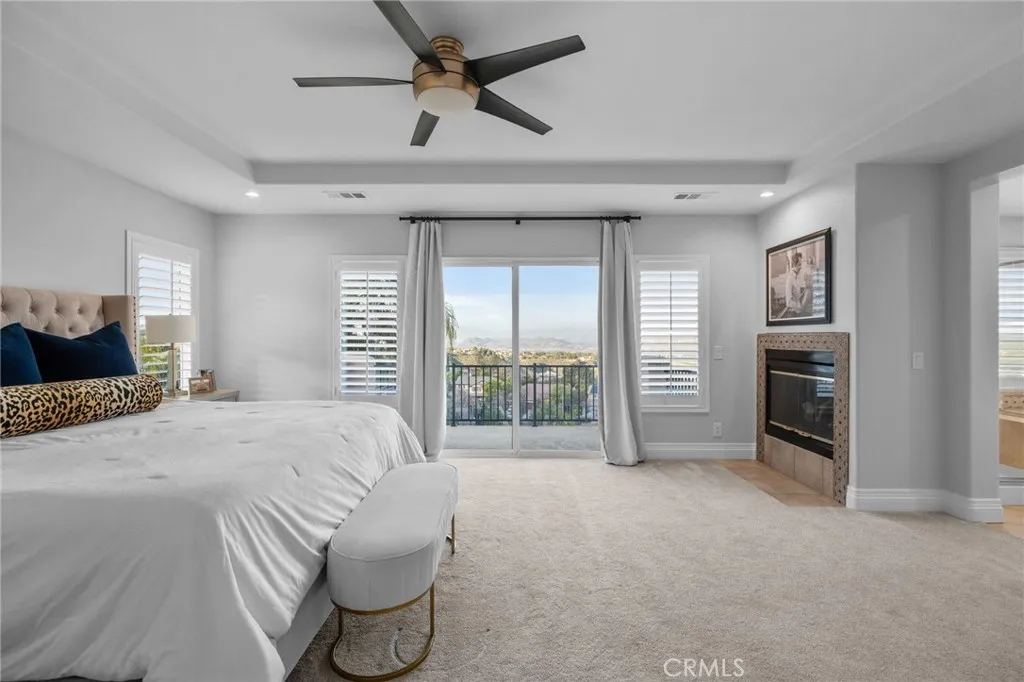 1561 Vandagriff Way, Corona, California 92883 home-pic-48