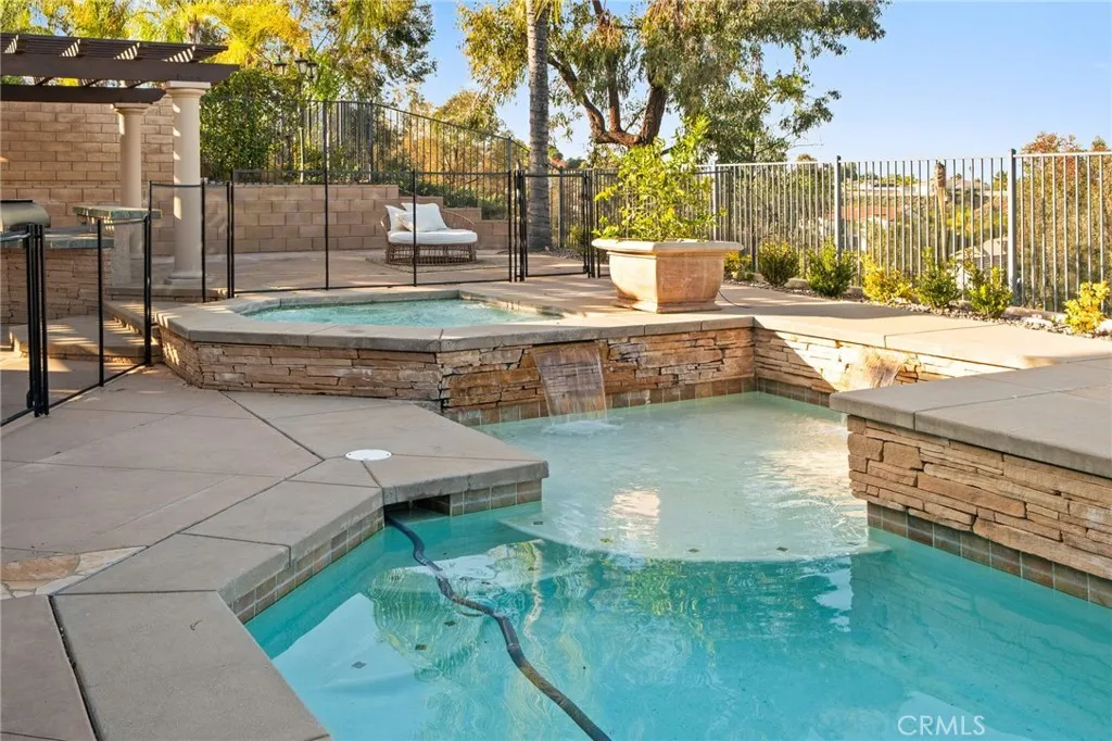 1561 Vandagriff Way, Corona, California 92883 home-pic-67