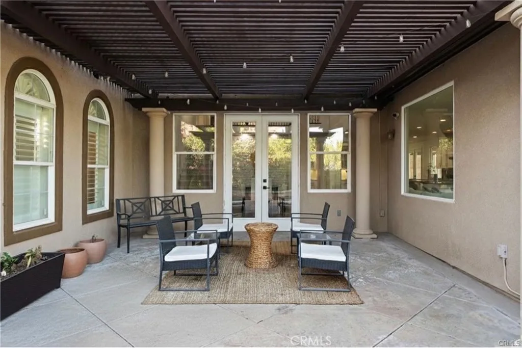 1561 Vandagriff Way, Corona, California 92883 home-pic-69
