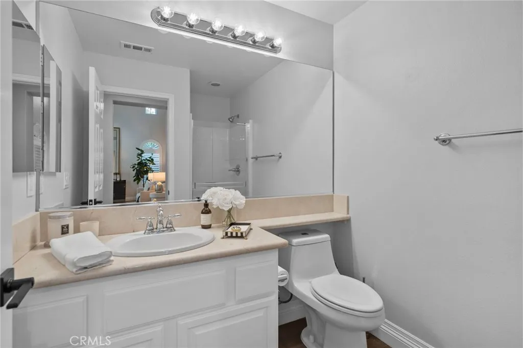 1561 Vandagriff Way, Corona, California 92883 home-pic-26