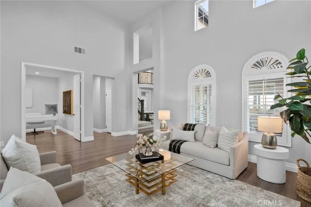 1561 Vandagriff Way, Corona, California 92883 home-pic-22