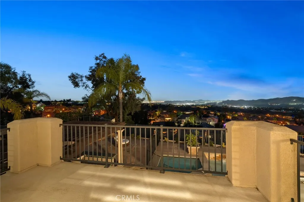 1561 Vandagriff Way, Corona, California 92883 home-pic-50