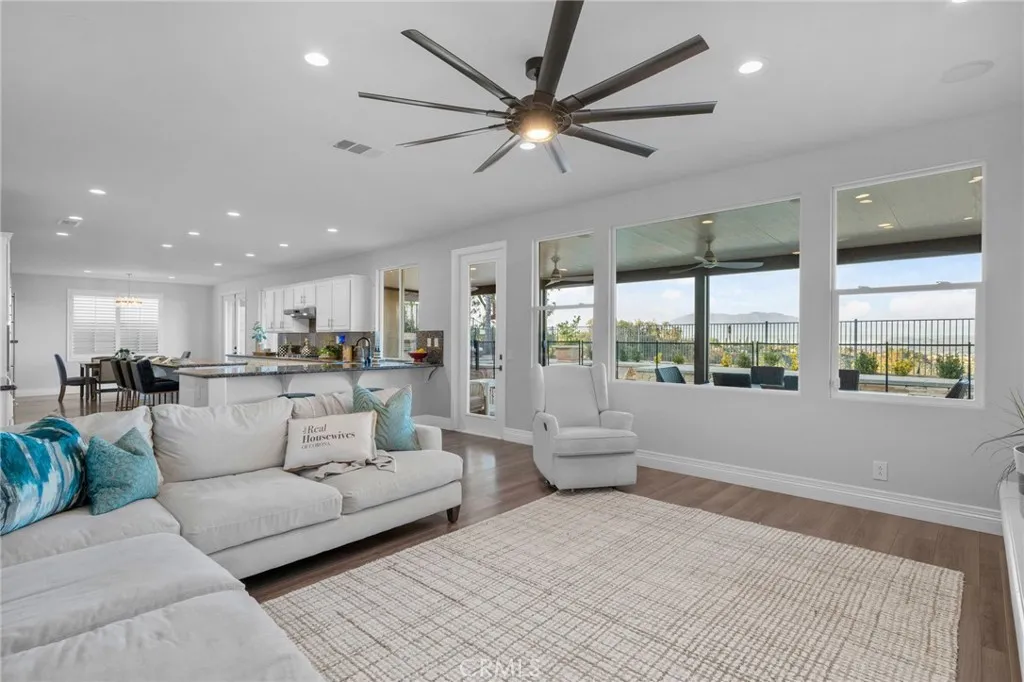 1561 Vandagriff Way, Corona, California 92883 home-pic-33
