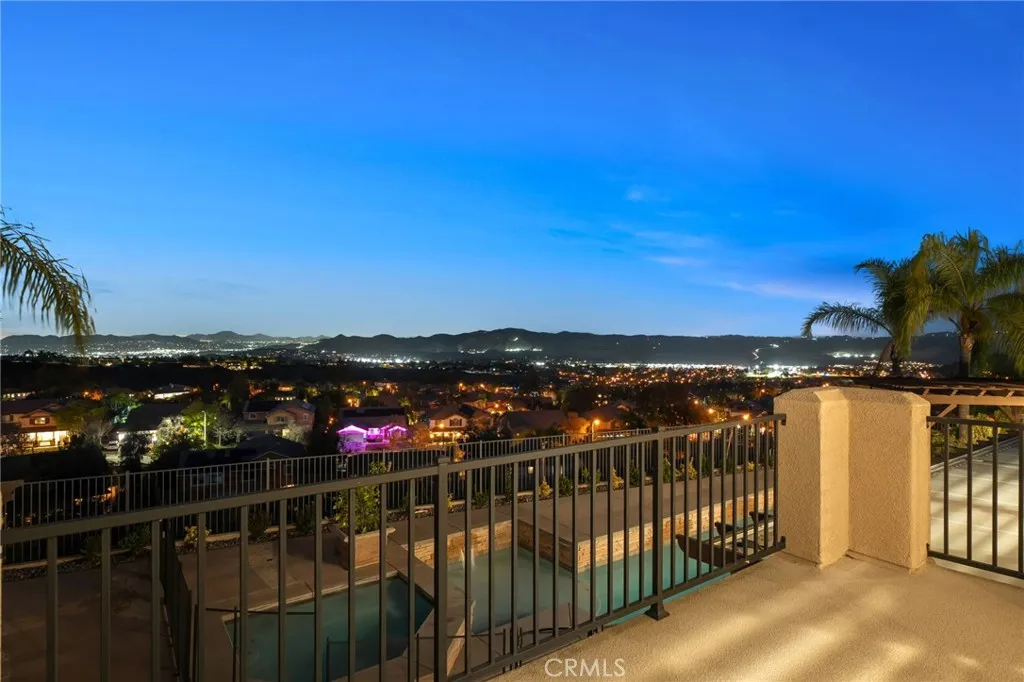 1561 Vandagriff Way, Corona, California 92883 home-pic-51