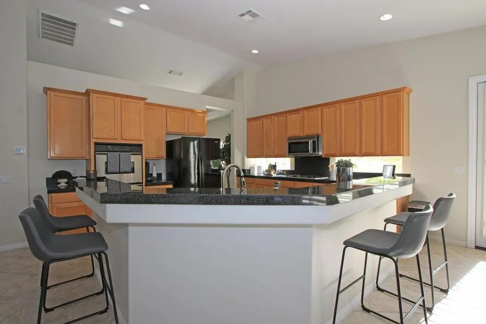 102 Clearwater Way, Rancho Mirage, California 92270 home-pic-15
