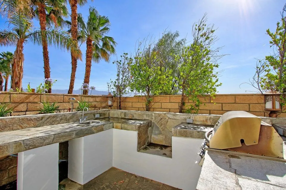 102 Clearwater Way, Rancho Mirage, California 92270 home-pic-47