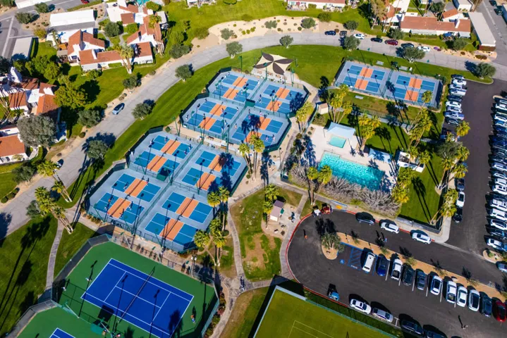 75_11019_MUIRFIELD_LUCIOBERNAL-97