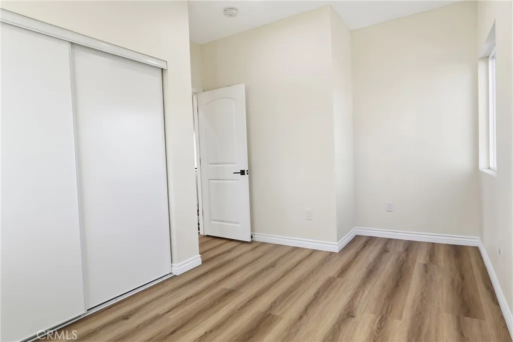3884 N Mountain View, San Bernardino, California 92405 home-pic-10