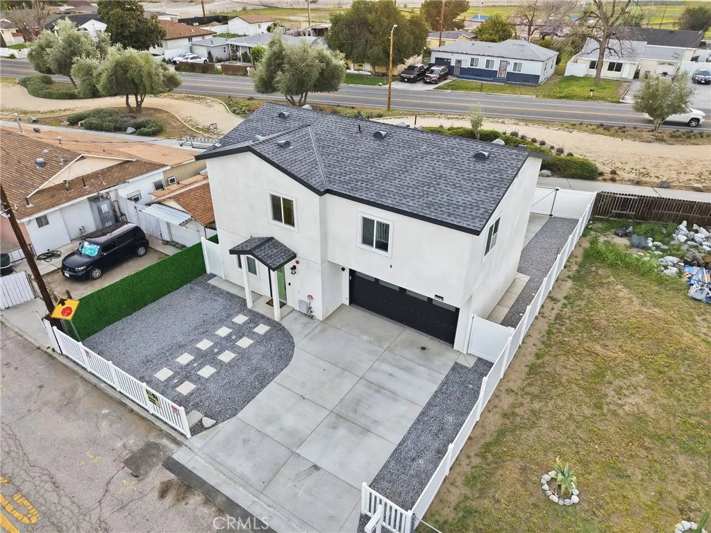 3884 N Mountain View, San Bernardino, California 92405 home-pic-22