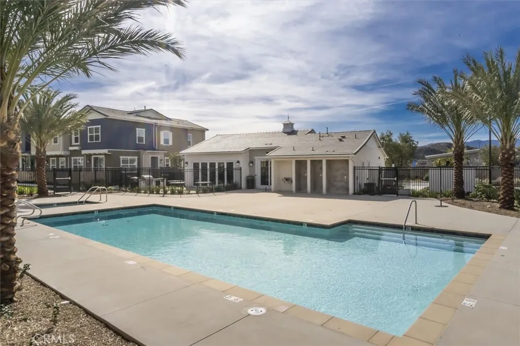 22922 Harvest Mill, Saugus, California 91350 home-pic-5