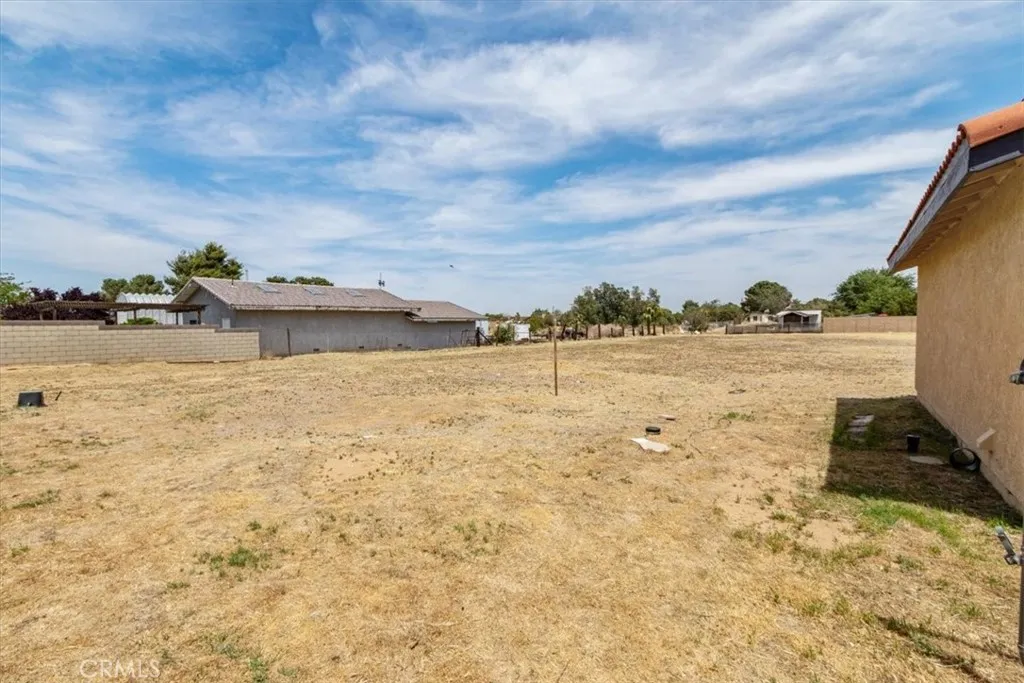43324 45th Street W, Lancaster, California 93536 home-pic-16