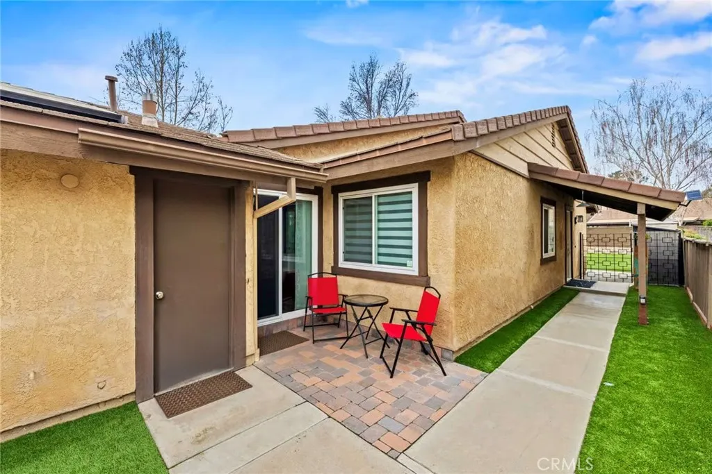 25637 Almendra, Valencia, California 91355 home-pic-2