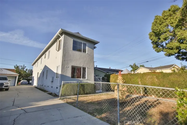 1139 E 67th Street, Inglewood, California 90302