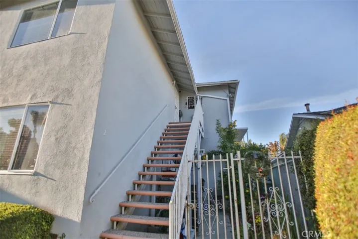 1139 E 67th Street, Inglewood, California 90302