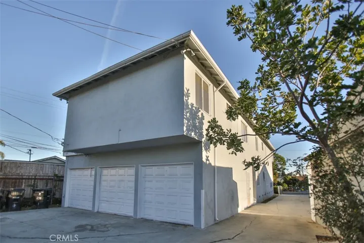 1139 E 67th Street, Inglewood, California 90302