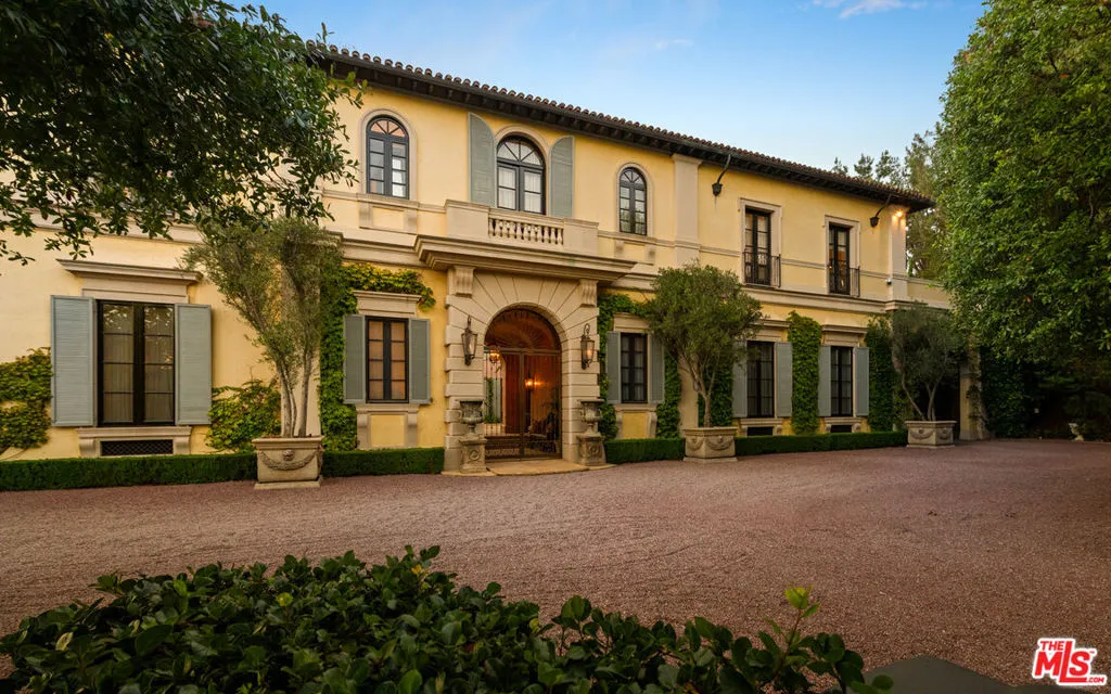 12721 Chalon Road, Los Angeles, California 90049 home-pic-3