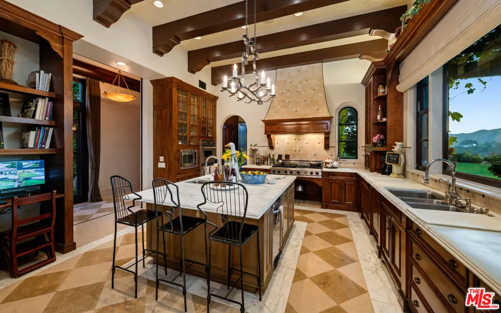 12721 Chalon Road, Los Angeles, California 90049 home-pic-12