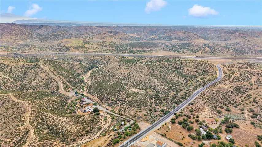 4550 Summit Valley Road, Hesperia, California 92345