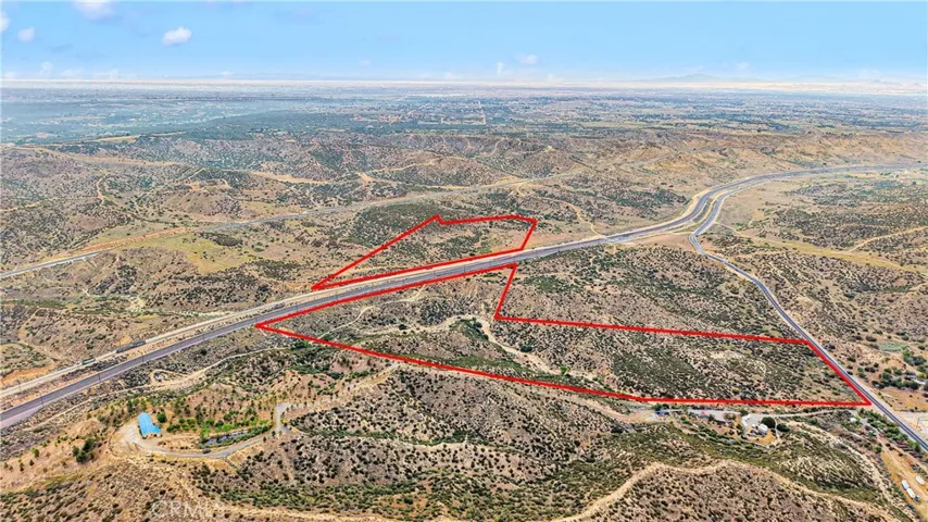 4550 Summit Valley Road, Hesperia, California 92345