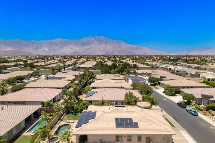 9-web-or-mls-GTPienzaExterior_2022_009